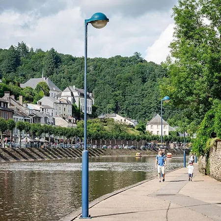 Steps From Castle Vakantiehuis *